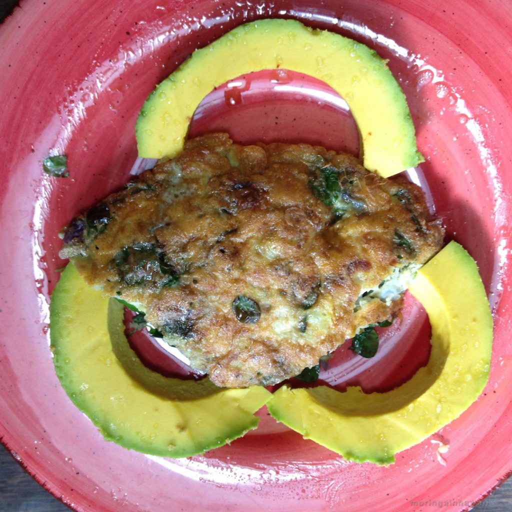 Moringa frittata with Avocado